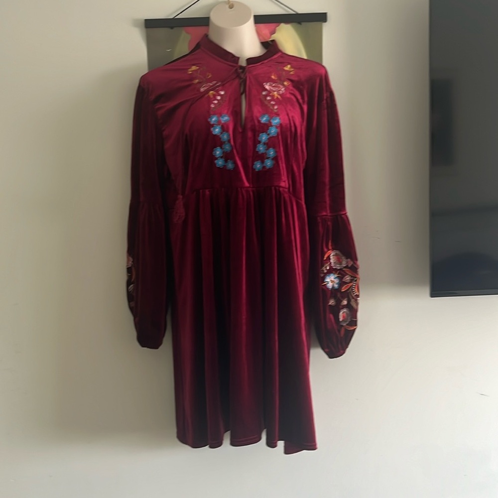 Roiii, red velvet floral dress, Size: 3XL